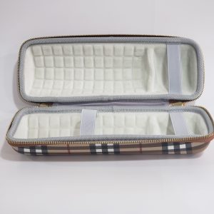 JBL Flip 5 Speaker Portable Pouch - Burberry