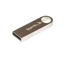 Iconix SE-9 USB 3.0 Flash Drive 8 GB